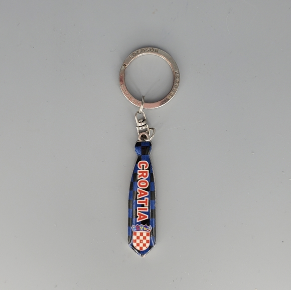 Croatia Blue Tie Souvenir Keychain - Picture 1 of 4